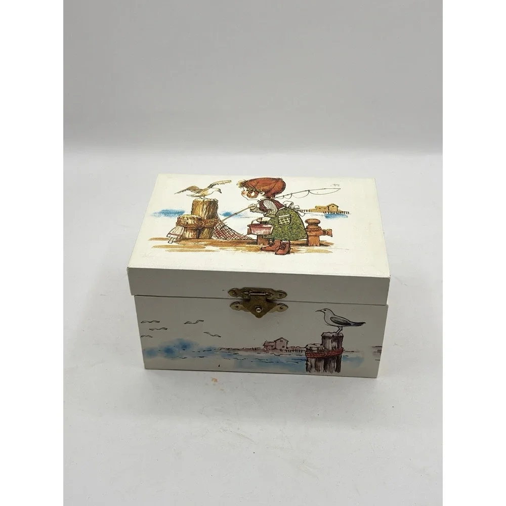 Vintage White Teal Satin Twirl Ballerina Musical Jewelry Box Holly Hobbie Bird